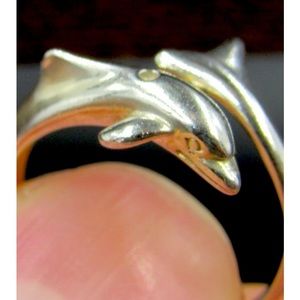 New Without Tag Sterling Silver Dolphin Band Ring